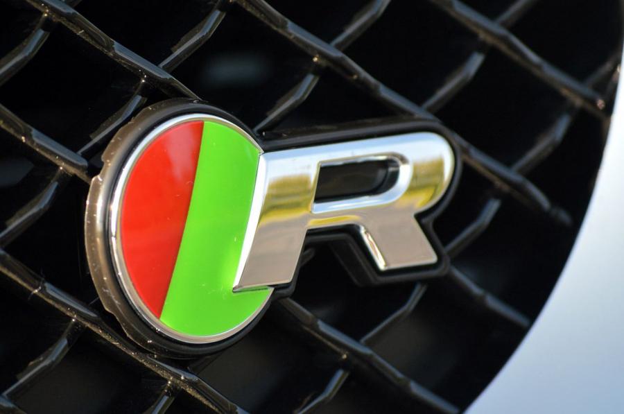  Jaguar XJR 2014 года  (фото 2 из 116)